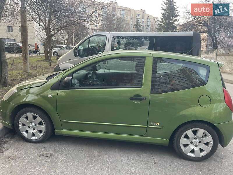 Хэтчбек Citroen C2 2005 в Киеве