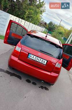Хэтчбек Citroen C2 2006 в 