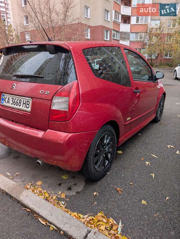 Хэтчбек Citroen C2 2006 в Киеве