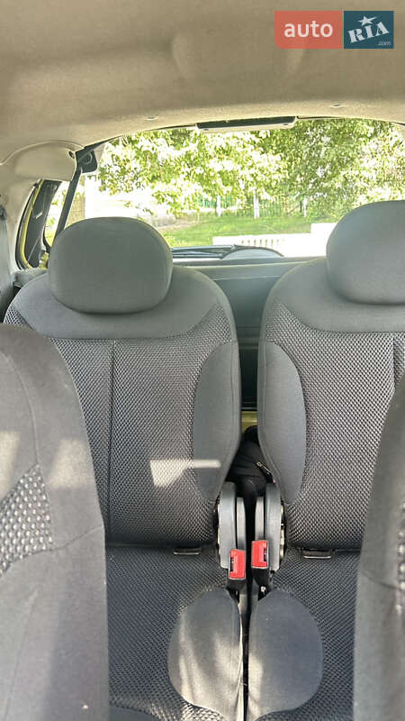 Хетчбек Citroen C2 2006 в Конотопі