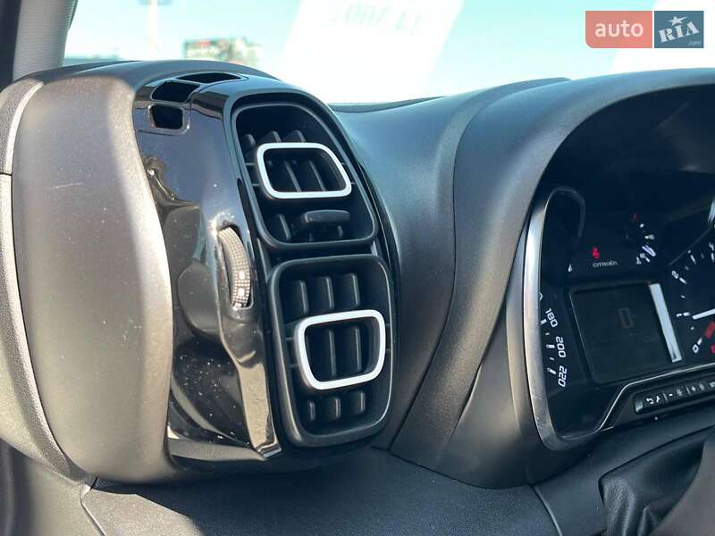 Позашляховик / Кросовер Citroen C3 Aircross 2021 в Львові фото 18 Позашляховик / Кросовер Citroen C3 Aircross 2021 в Львові