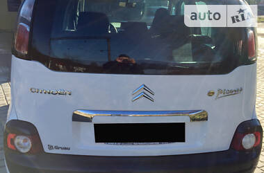 Седан Citroen C3 Picasso 2012 в 