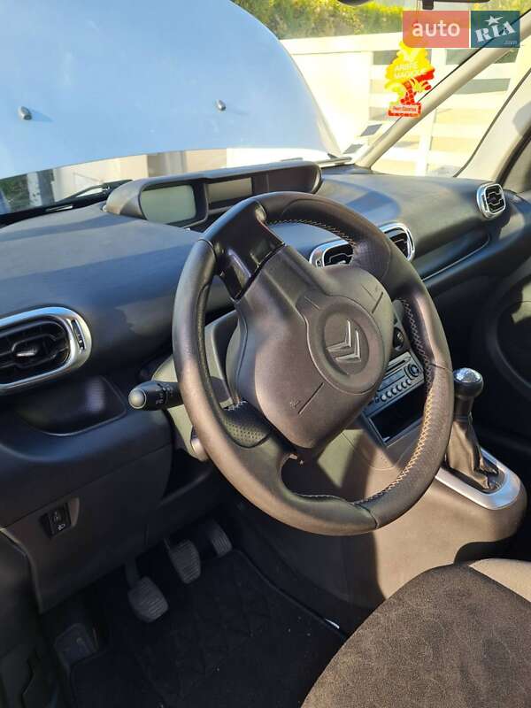 Универсал Citroen C3 Picasso 2011 в Сумах