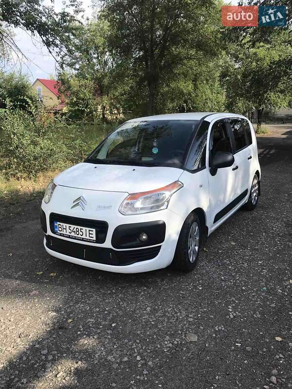 Минивэн Citroen C3 Picasso 2011 в 