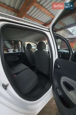 Минивэн Citroen C3 Picasso 2013 в 