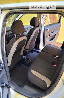 Мінівен Citroen C3 Picasso 2013 в 