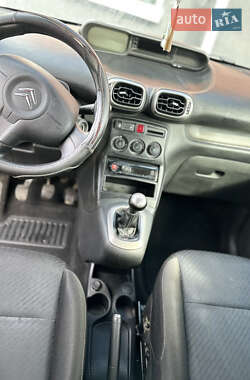 Мінівен Citroen C3 Picasso 2011 в 