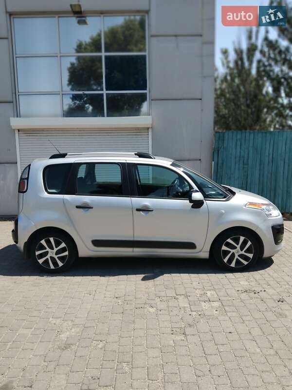 Мінівен Citroen C3 Picasso 2014 в Дніпрі