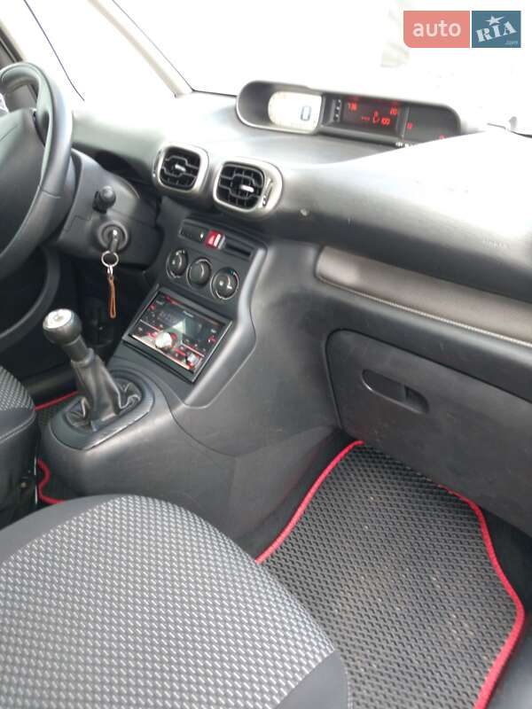 Минивэн Citroen C3 Picasso 2010 в Клавдиевом-Тарасове