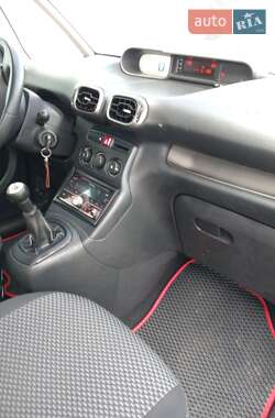 Минивэн Citroen C3 Picasso 2010 в 