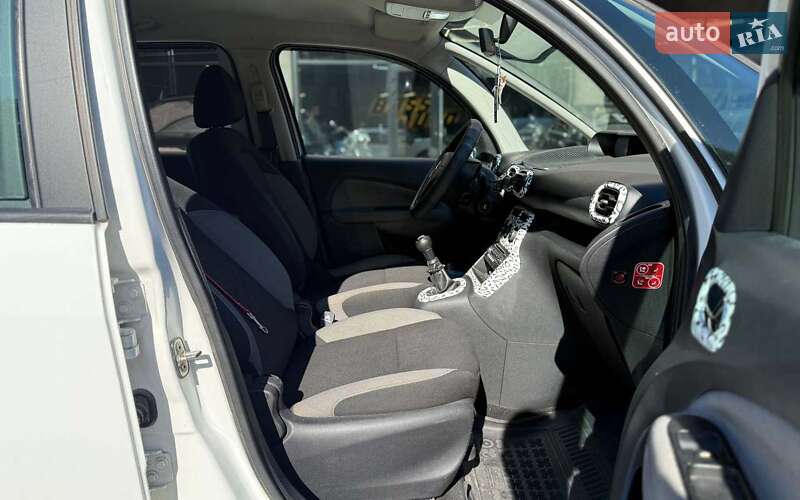 Минивэн Citroen C3 Picasso 2011 в Черновцах