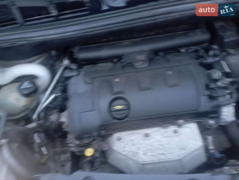 Хетчбек Citroen C3 Picasso 2012 в Львові фото 6 Хетчбек Citroen C3 Picasso 2012 в Львові