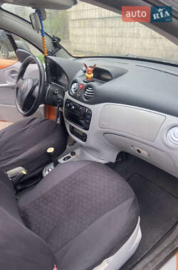 Кабріолет Citroen C3 Pluriel 2003 в 