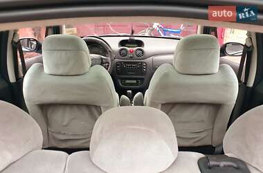 Хетчбек Citroen C3 2003 в Сумах