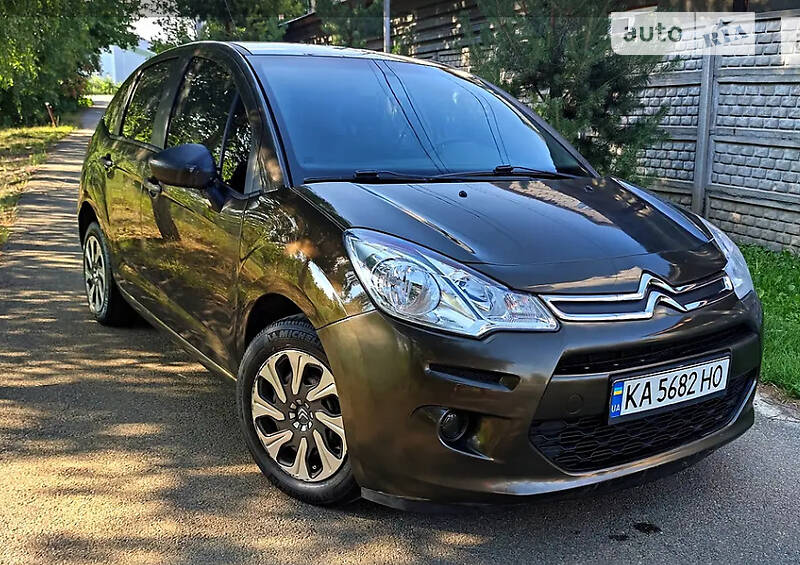 Хэтчбек Citroen C3 2014 в 