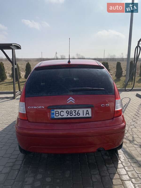 Хетчбек Citroen C3 2009 в Городку