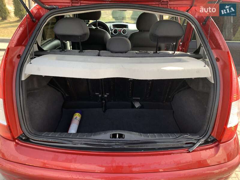 Хетчбек Citroen C3 2009 в Городку