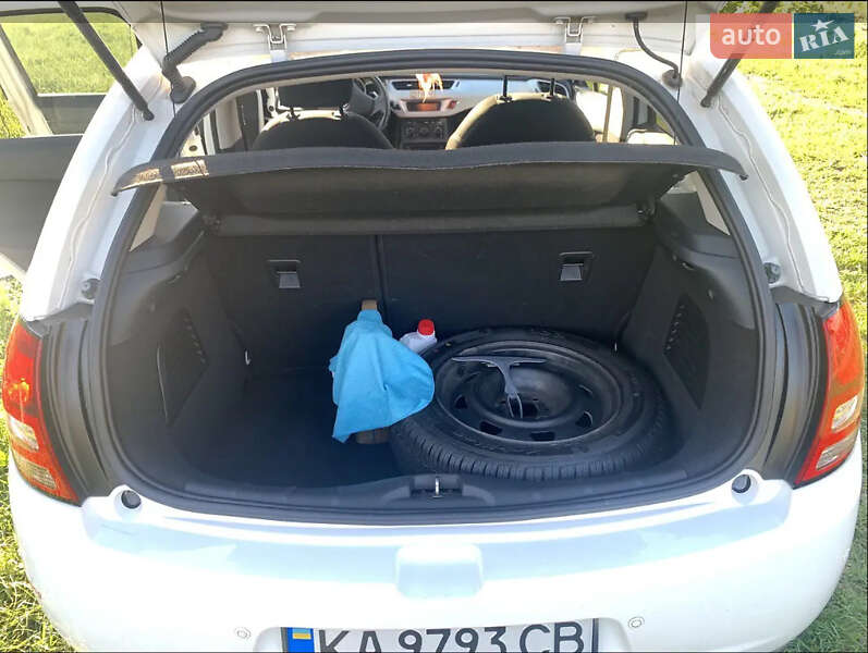 Хэтчбек Citroen C3 2011 в Киеве