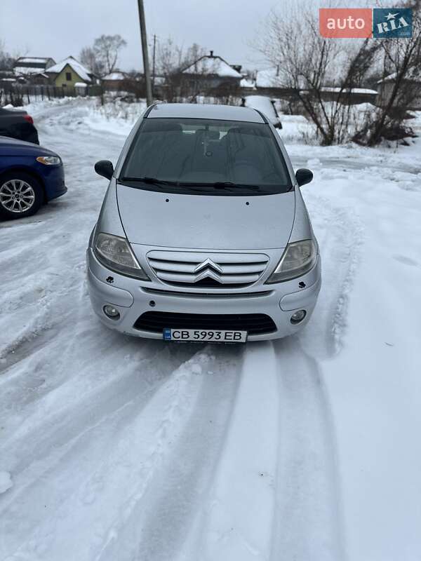 Хэтчбек Citroen C3 2005 в Прилуках