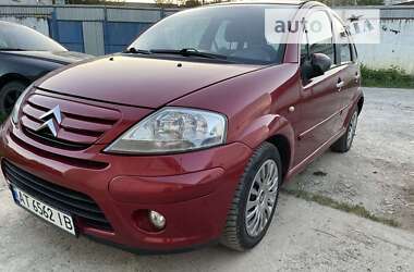 Хэтчбек Citroen C3 2008 в 