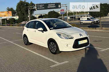 Хэтчбек Citroen C3 2012 в Киеве