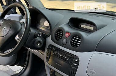 Хетчбек Citroen C3 2002 в 
