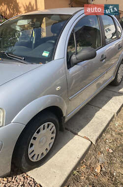 Хэтчбек Citroen C3 2009 в 