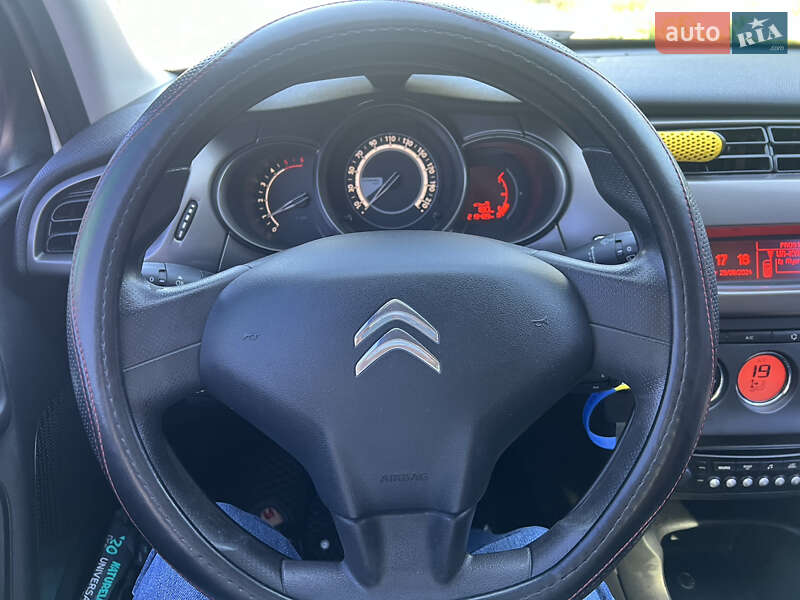 Хэтчбек Citroen C3 2014 в Одессе
