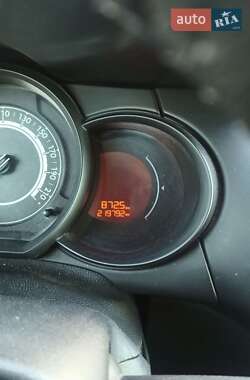 Хэтчбек Citroen C3 2014 в 