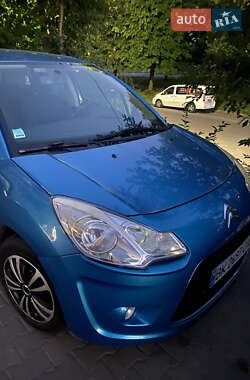 Хэтчбек Citroen C3 2011 в 