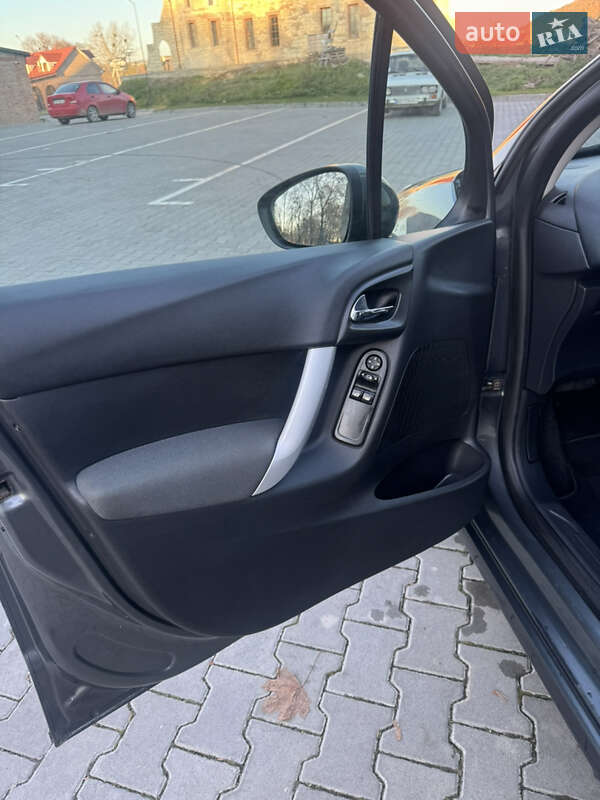 Хэтчбек Citroen C3 2012 в Бережанах