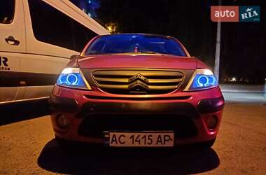 Хэтчбек Citroen C3 2008 в 