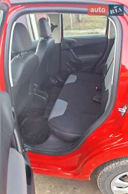 Хэтчбек Citroen C3 2014 в 