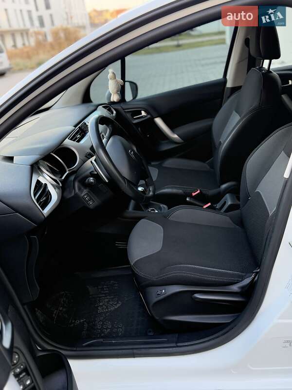 Хэтчбек Citroen C3 2012 в Ужгороде