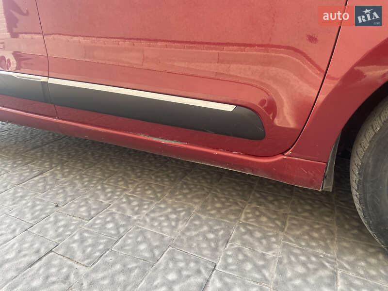 Хэтчбек Citroen C3 2010 в Львове