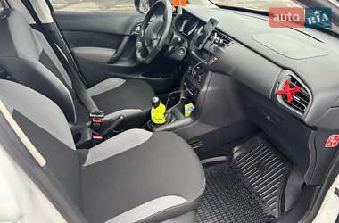 Хэтчбек Citroen C3 2011 в 