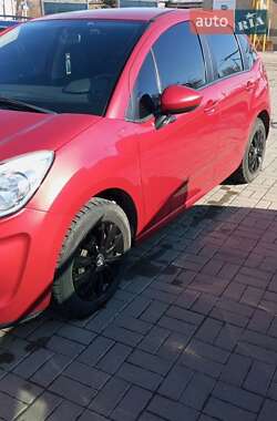 Хэтчбек Citroen C3 2010 в Казатине