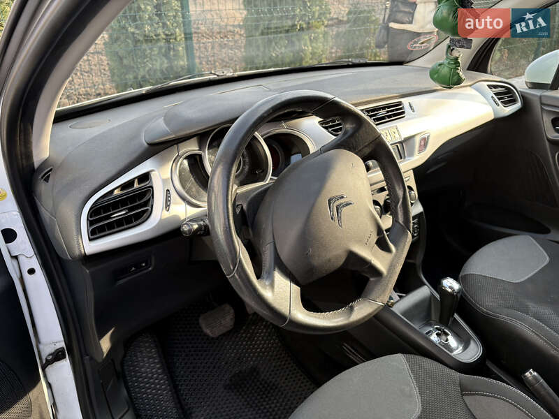 Хэтчбек Citroen C3 2012 в Ровно