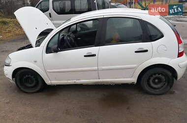 Хэтчбек Citroen C3 2009 в 