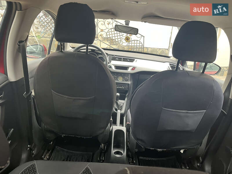 Хэтчбек Citroen C3 2011 в Черновцах