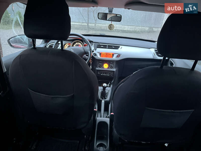 Хэтчбек Citroen C3 2011 в Черновцах