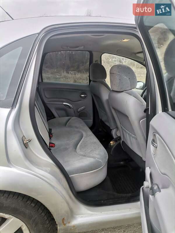 Хэтчбек Citroen C3 2003 в Белой Церкви