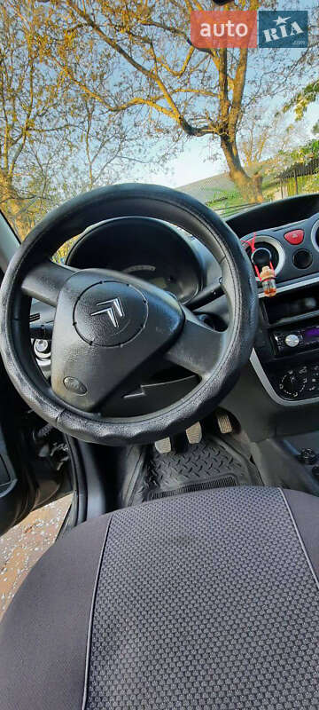 Хетчбек Citroen C3 2006 в Чернівцях
