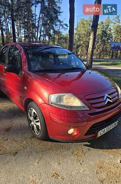Хэтчбек Citroen C3 2007 в 