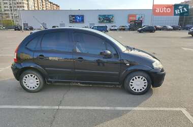 Хэтчбек Citroen C3 2007 в 