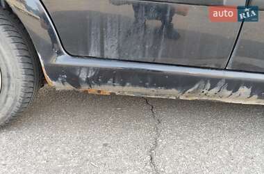Хэтчбек Citroen C3 2007 в 