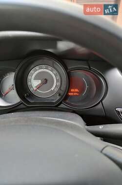 Хэтчбек Citroen C3 2013 в 