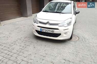Хэтчбек Citroen C3 2013 в 