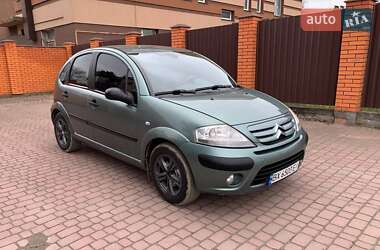 Хэтчбек Citroen C3 2006 в 