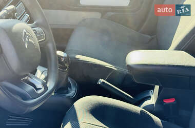 Хэтчбек Citroen C3 2017 в 